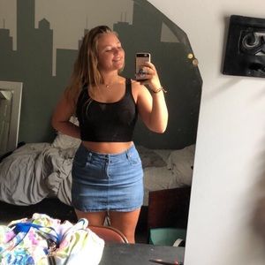 Meet your Posher, Sam